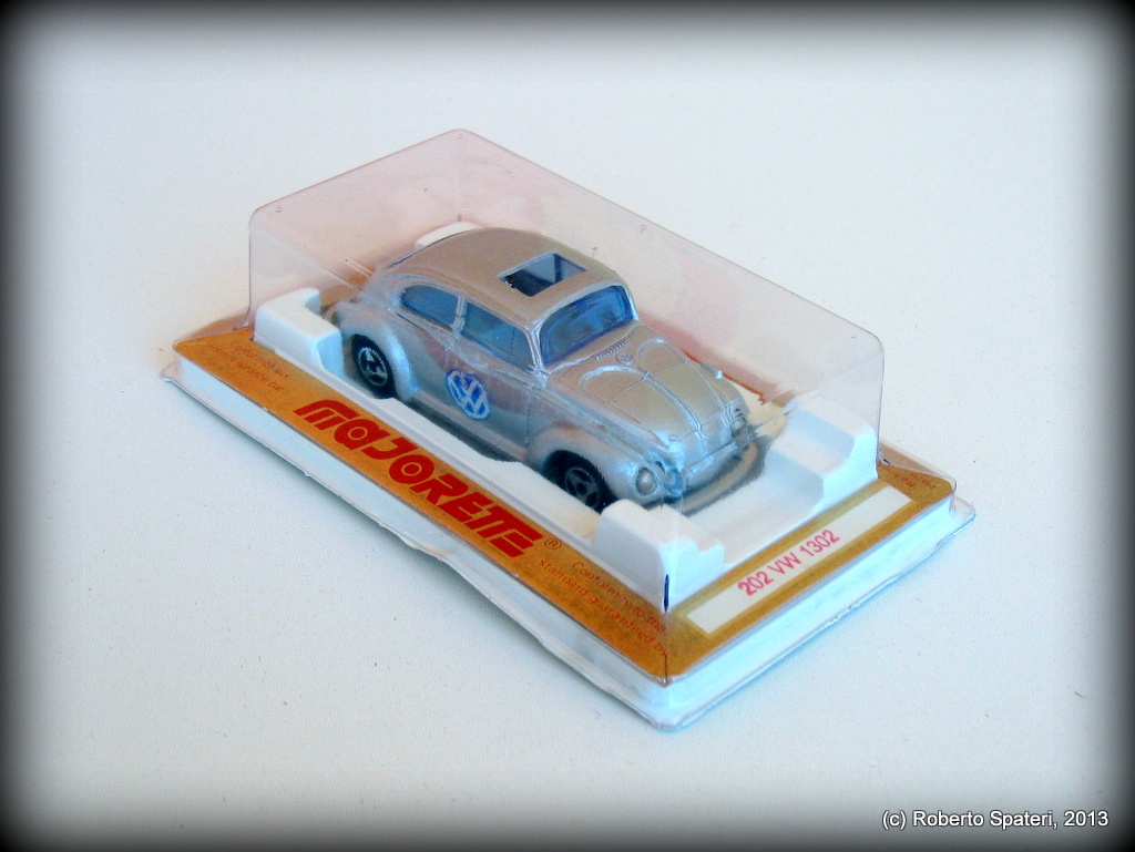 Majorette Volkswagen 1302 Beetle Coccinelle (n.203)